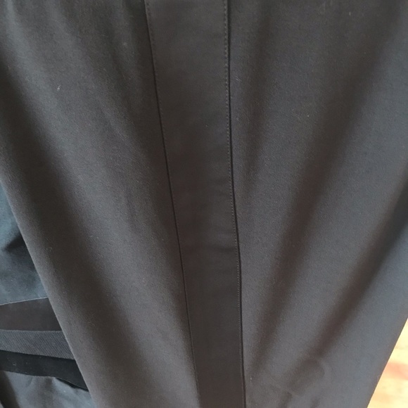 BCBGMaxAzria Black Suit size 6 & 4 - Picture 4 of 5